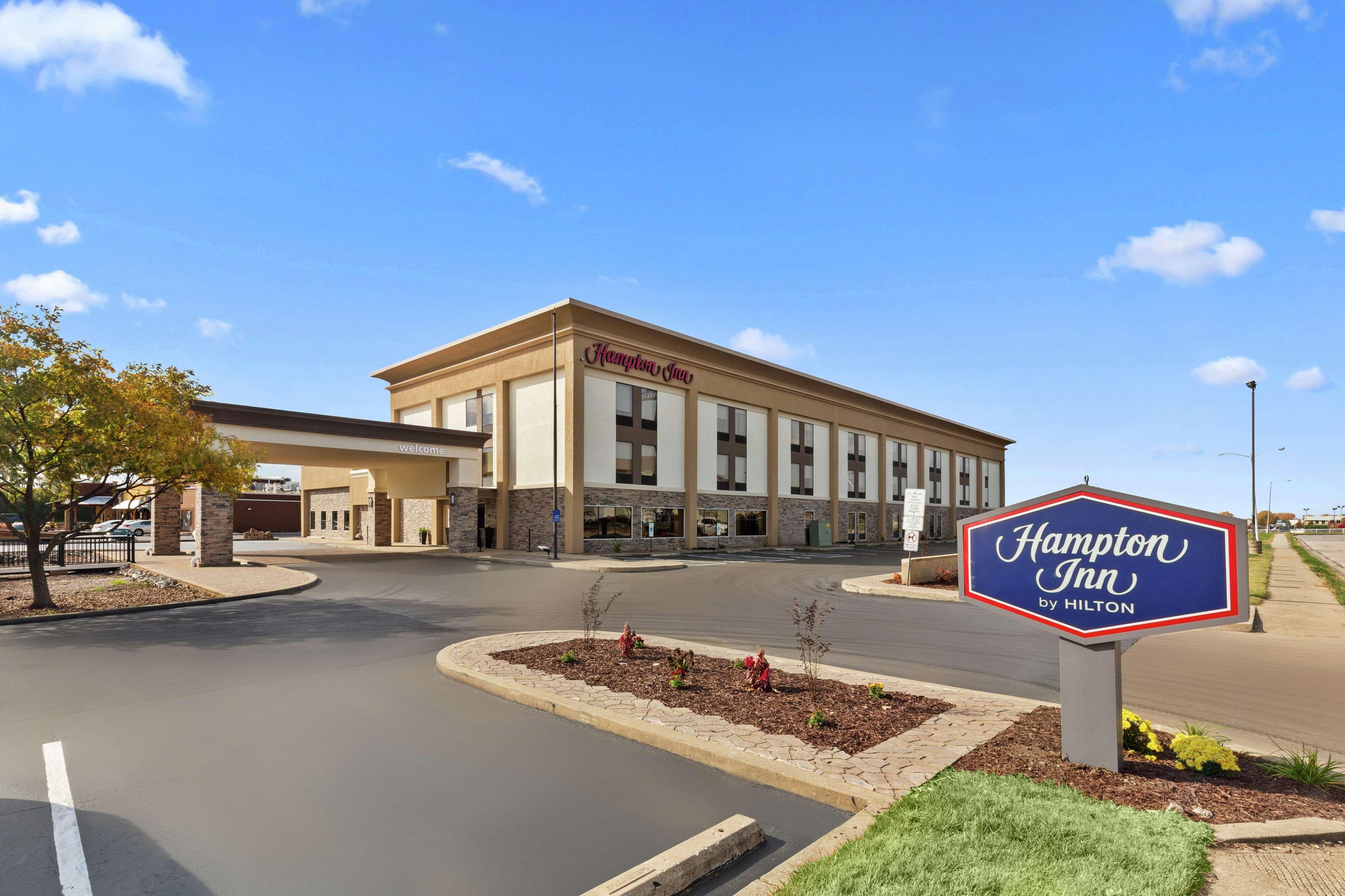 Hampton Inn St. Louis/Collinsville Extérieur photo