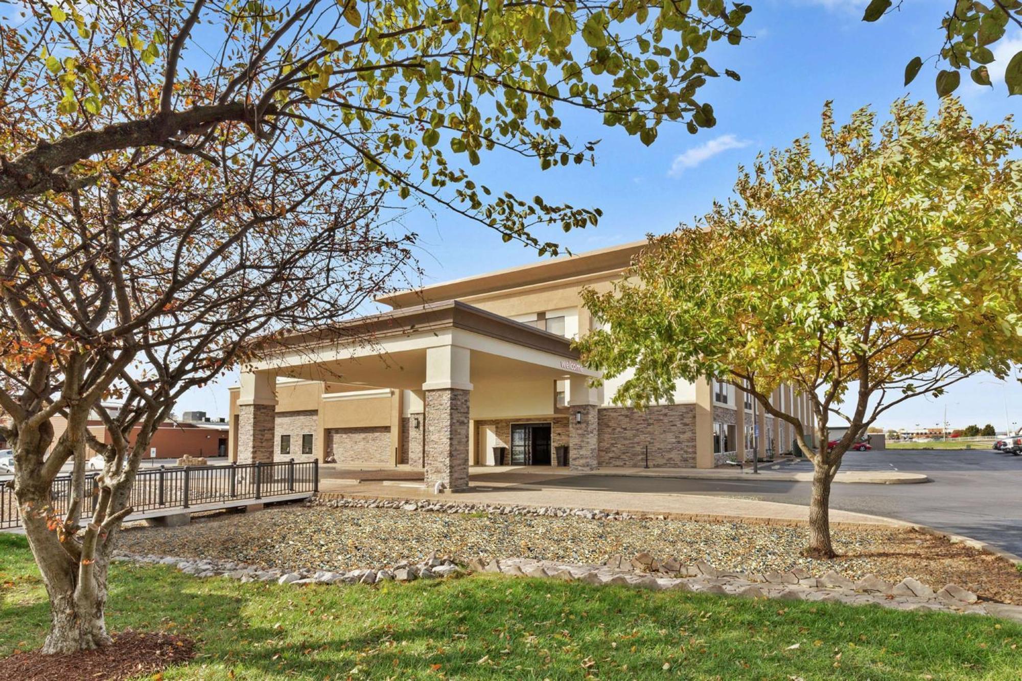 Hampton Inn St. Louis/Collinsville Extérieur photo